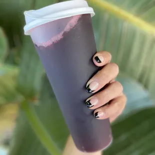 Blood bath (strawberry hibiscus)