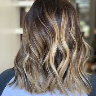 Ombré balayage hair color