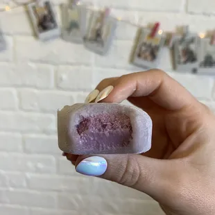 Ube mochi ice cream