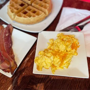 More food...scrambled eggs with cheese and bacon.