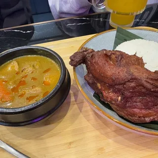 RE06 Deep Fried Chicken Drum Sticks w/ Signature Curry Sauce Over Rice