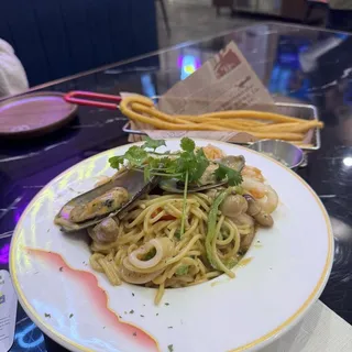 PA02 Seafood Tom Yum Cream Sauce