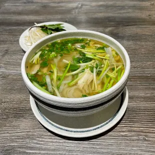 Pho Ga Bi