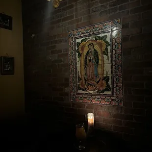 Such a cute hidden gem in East Austin. Drinks were amazing and bartender was awesome.