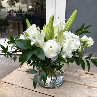 We deliver gorgeous, skillfully designed arrangements Monday through Saturday to Tulsa and surrounding areas.