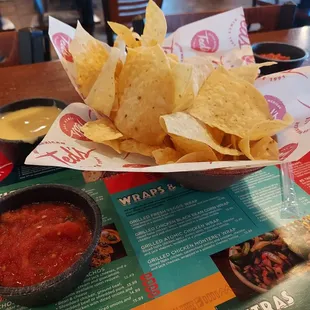 Chips, salsa and quesoooooo