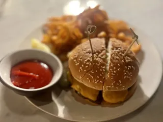 Lyle's