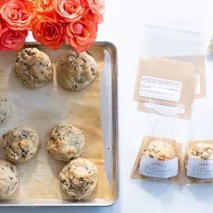 Packing cookies for a wedding party