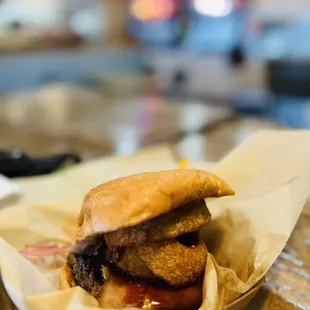 Teddy's Bigger Burgers - Aiea