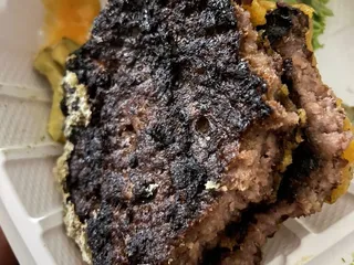 Teddy's Bigger Burgers - Kailua