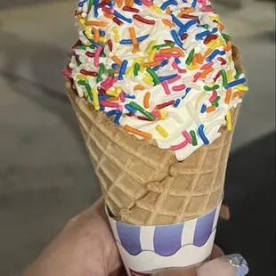 Vanilla soft serve with sprinkles
