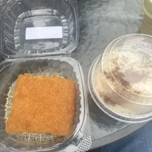 Not my first time having this cake right here is his all time favorite for a reason a must try when you come here