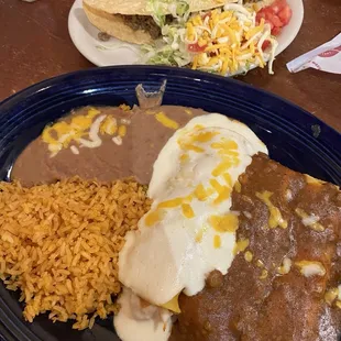 Escondido Especial