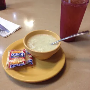 Chicken Lemon Rice Soup with an Arnold Palmer in the top right corner.