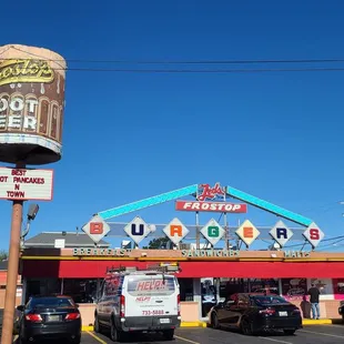 The Front &amp; Signage  11-23-2022