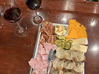 Howard Street Wine Merchant