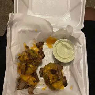 12 dollars for this do not door dash will not recommend who will this feed a toddler 1.50 extra for the little meat you see
