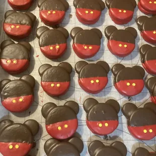 Chocolate oreo's Chocolate covered oreo Cookies