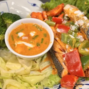 Pannang curry salmon