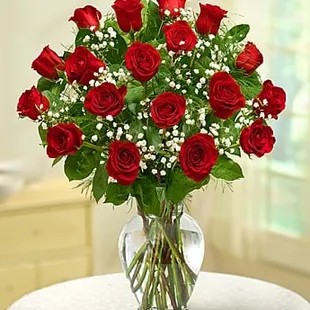 Classic Dozen Roses