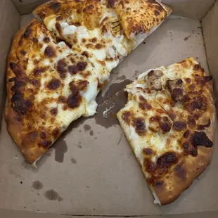 Buffalo chicken pizza