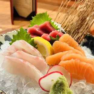 sushi and sashimi, sushi, sashimi, food
