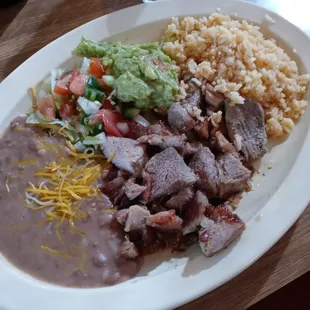 Carnitas plate.