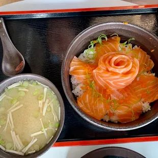Chirashi Rice bowl