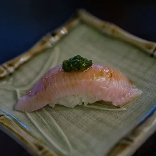 Hamachi Toro