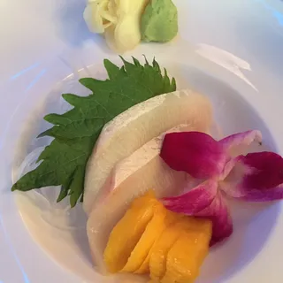 Hamachi Toro Sashimi