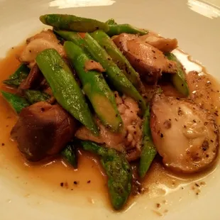 Asparagus and Mushrooms