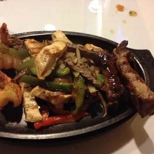 El trovador combo platter
