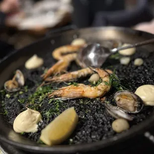 Paella Negra