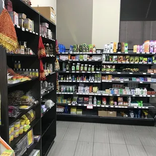 a grocery store aisle