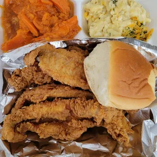 Fried catfish, yams, mac n cheese, and roll