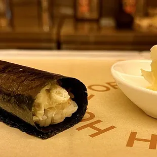 Scallop hand roll