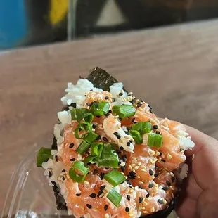 Salmon, green onion and sesame seed roll, yummy!