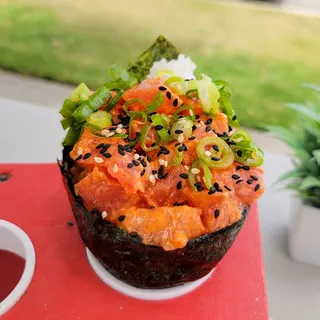 Spicy Tuna Temaki