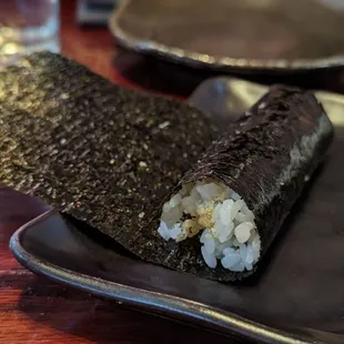 Shrimp hand roll (cooked)