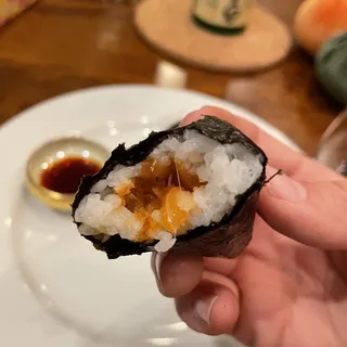 Salmon Hand Roll