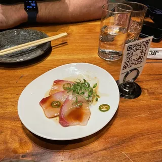 Hamachi Nigiri