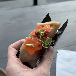 Banh Mi Hand Roll