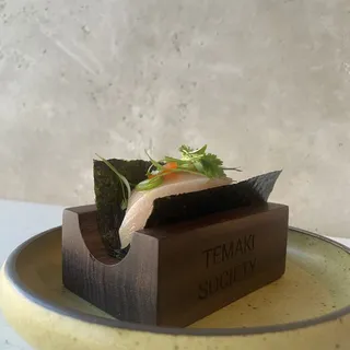 Chilli Yellowtail Hand Roll