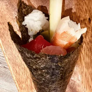 Hand roll $8.50