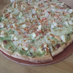 Garlic Shrimp Pizza