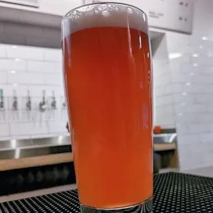 Across the Bar (fruited blonde)