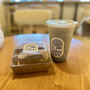 coffee roll cake, sesame latte