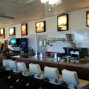 clean location, friendly service!