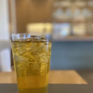 Iced green tea