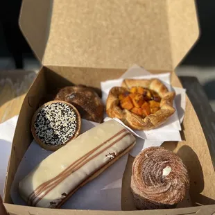 Pastry box